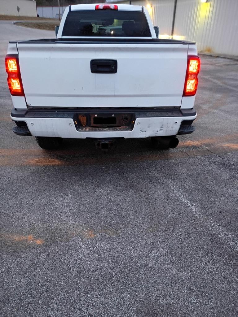 2015 Chevrolet Silverado 3500HD LTZ - Photo 8