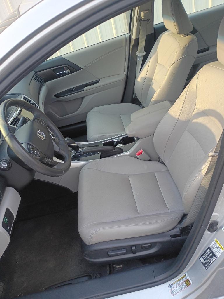 2013 Honda Accord EX-L - Photo 7